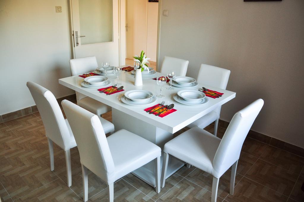 Apartment Rezo Zara Esterno foto
