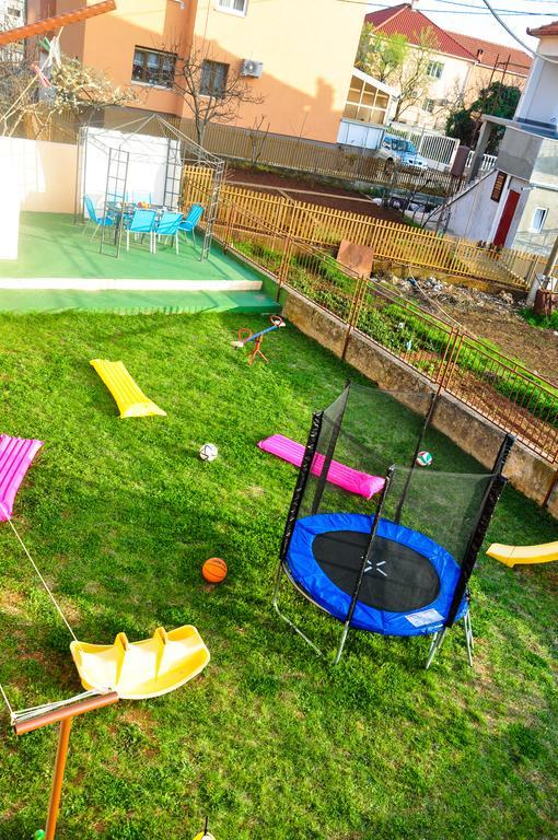 Apartment Rezo Zara Esterno foto